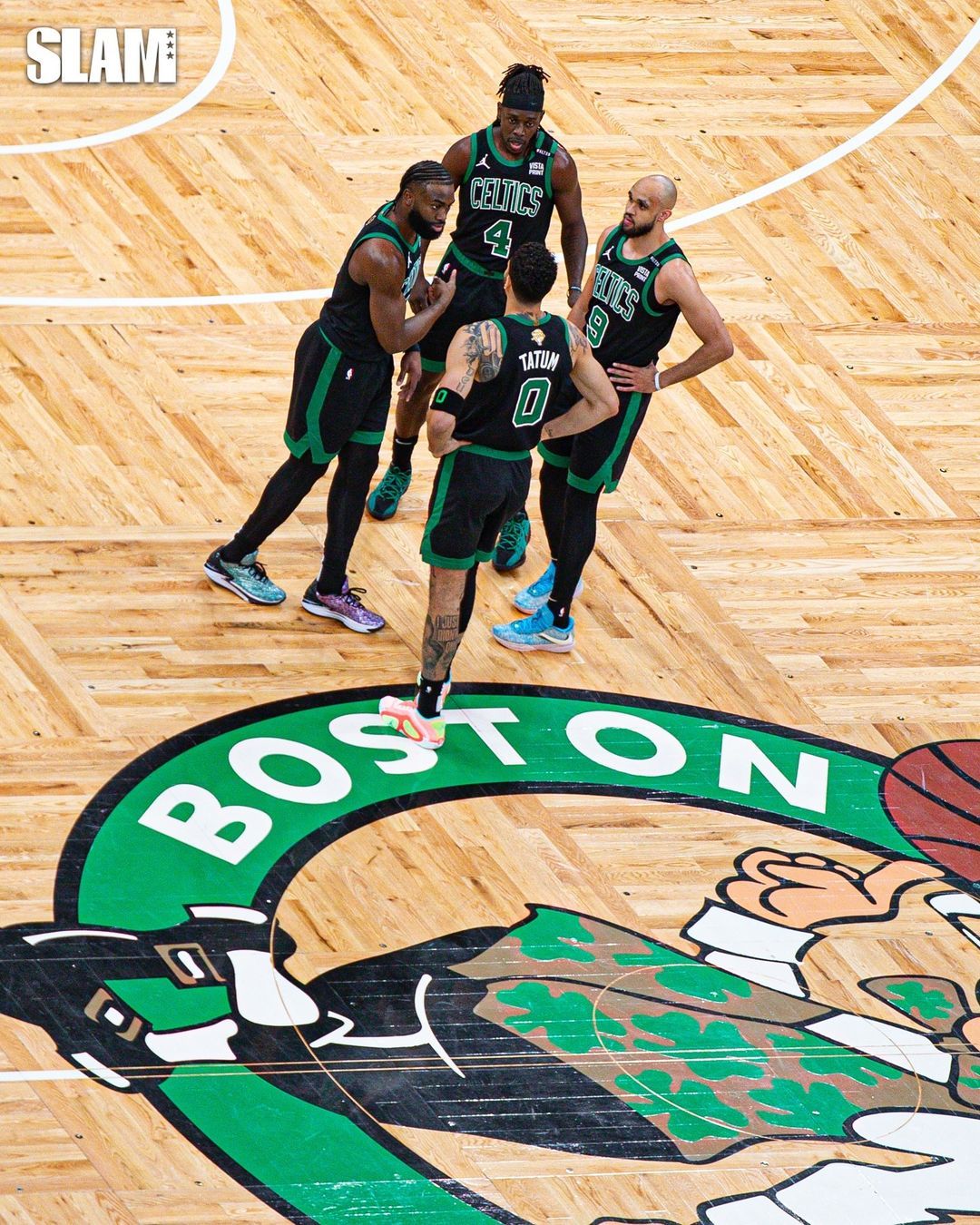 KAIYUN-塔图姆在G2比赛中刷新纪录，战术调整引发热议！的简单介绍