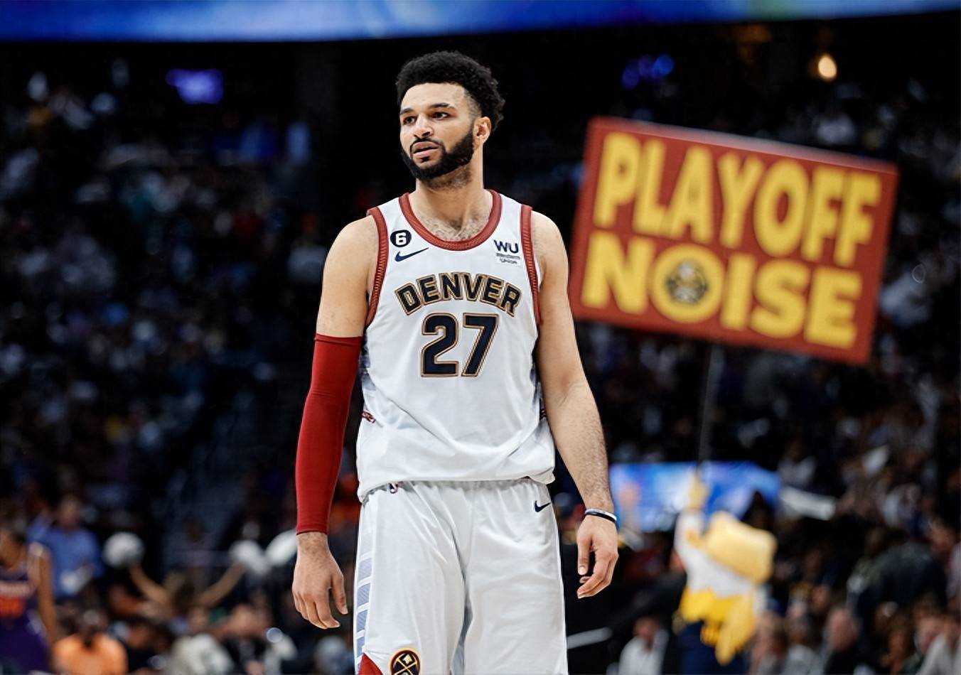 开云体育- 公牛不断突破！，穆雷连续十五场比赛得分超过战术调整热度持续攀升