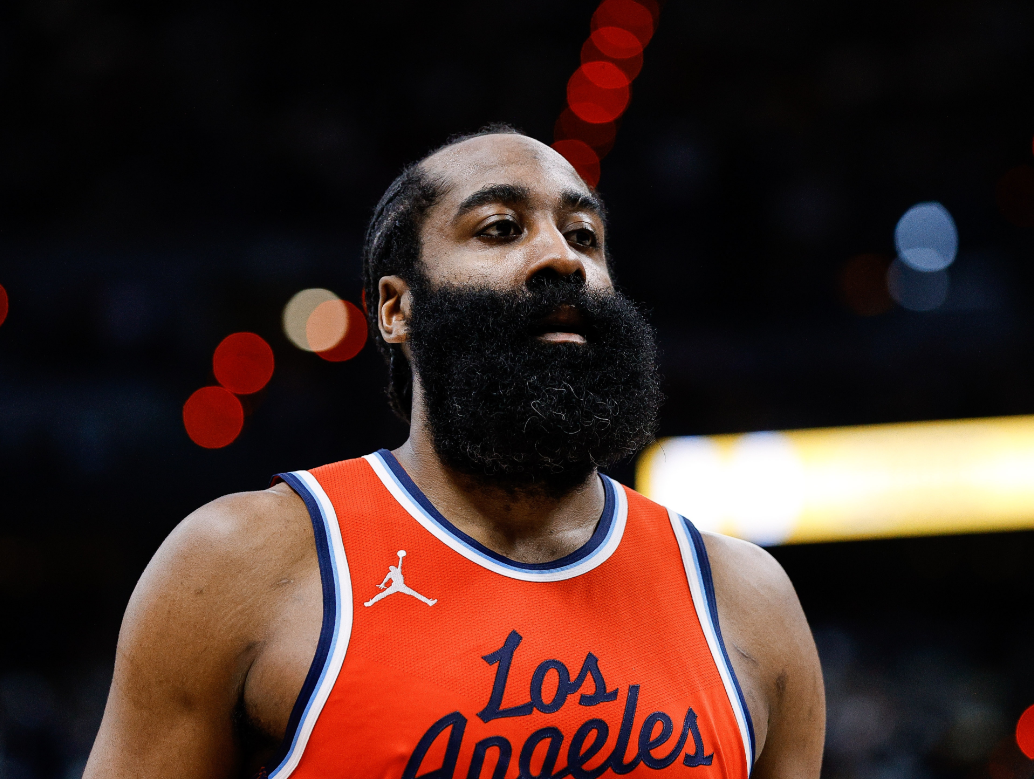 开云- 哈登几场60分 